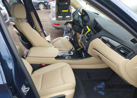 2017 BMW X3 xDrive28I z USA, uszkodzony, nr VIN 5UXWX9C50H0T09821